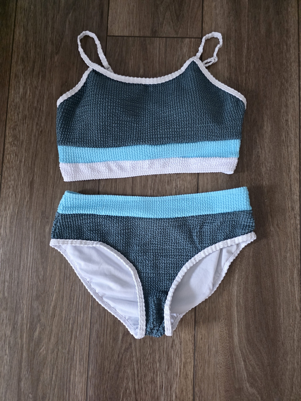 Girls Two-Piece Textured Swim Set in Teal, Light Blue & White